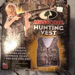 Mossy oak kids hunting vest new